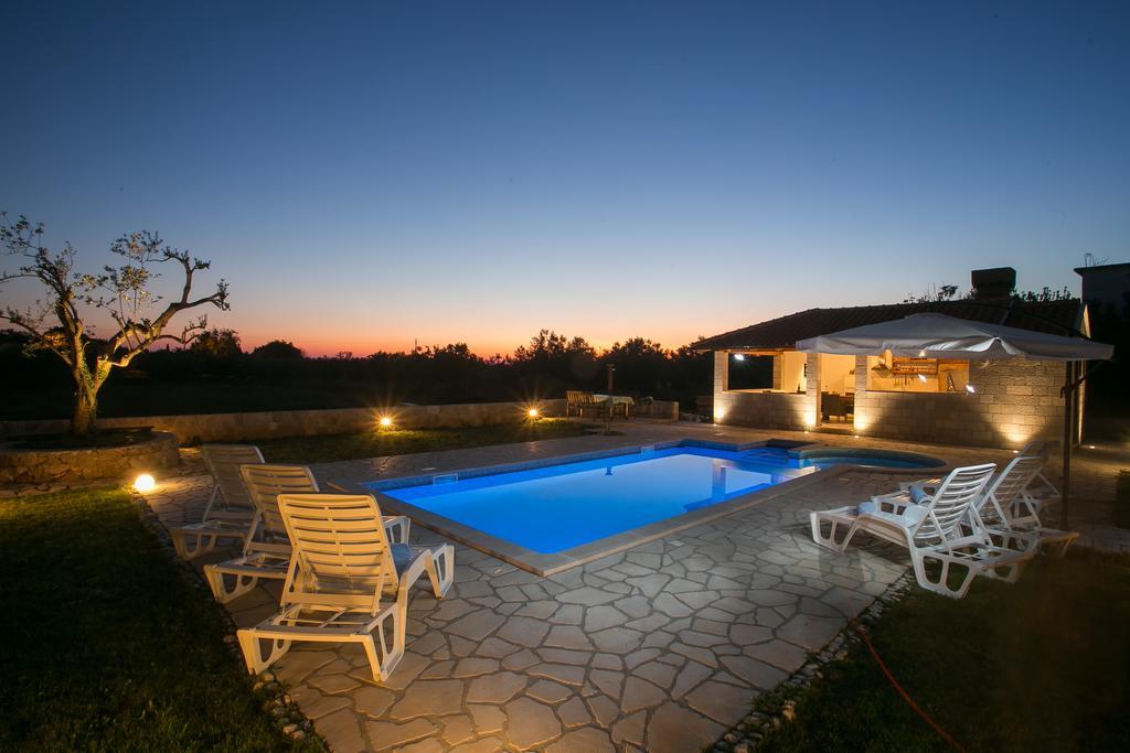 Holiday Home Luce Vitaljina Extérieur photo