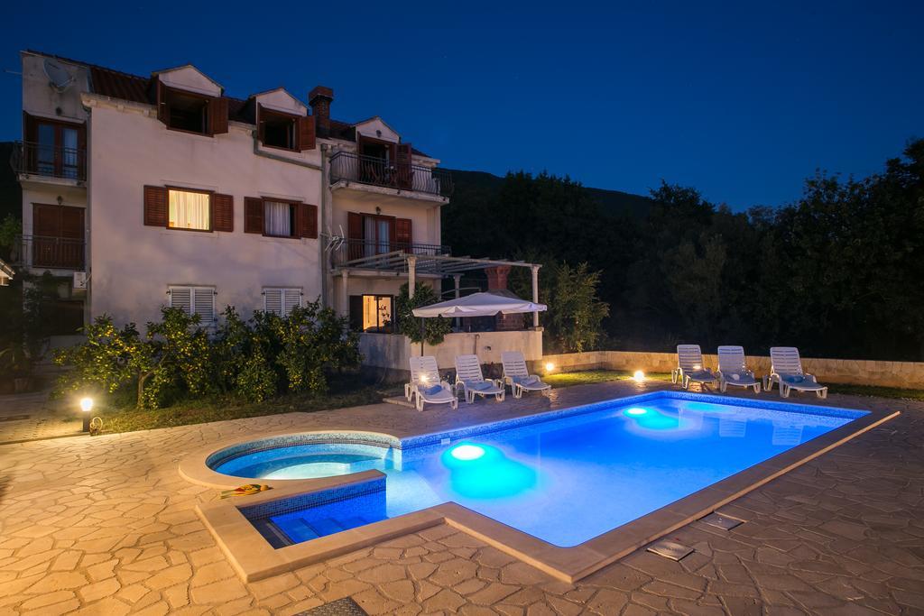 Holiday Home Luce Vitaljina Extérieur photo